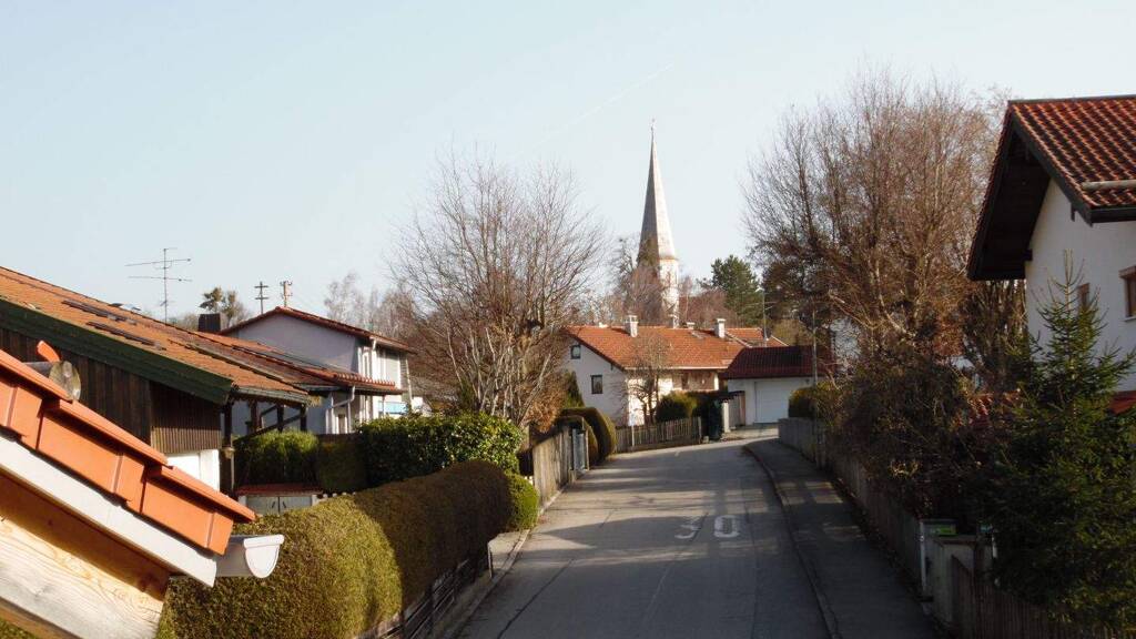 Wohnung zur Miete 2.100 € 3 Zimmer 102 m² frei ab sofort Otterfing 83624