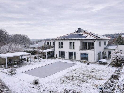 Einfamilienhaus zum Kauf 1.498.000 € 5 Zimmer 325 m² 1.750 m² Grundstück Creidlitz Coburg 96450