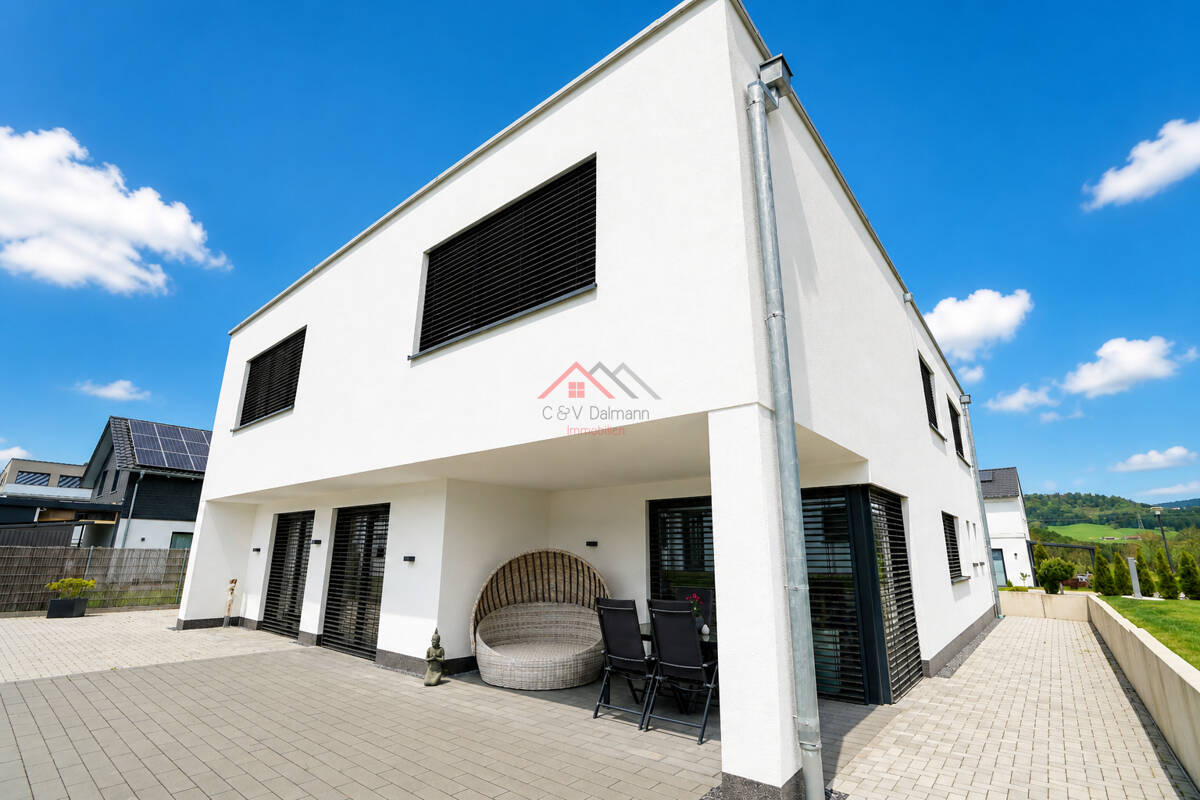 Einfamilienhaus zum Kauf - More