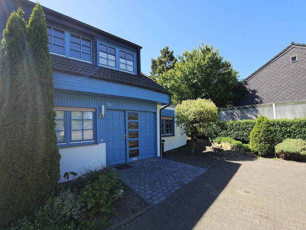 Doppelhaushälfte zum Kauf provisionsfrei 450.000 € 6 Zimmer 130 m² 425 m² Grundstück Gelsenkirchen 45883