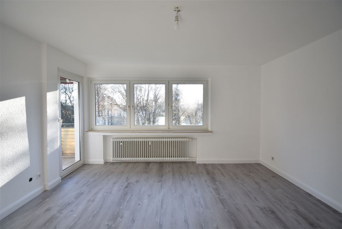 Wohnung zur Miete 745 € 3 Zimmer 69 m²<br/>Wohnfläche 1.<br/>Geschoss 01.02.2025<br/>Verfügbarkeit Obere Holtener Straße 48 Röttgersbach Duisburg 47169