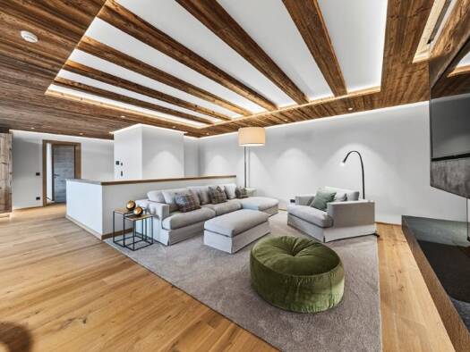 Wohnung zum Kauf - Erstbezug 2.300.000 € 3 Zimmer 160,4 m² Kirchberg in Tirol 6365
