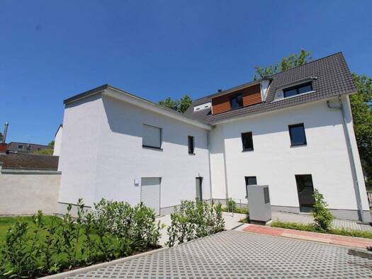 Wohnung zur Miete 900 € 2 Zimmer 55,7 m² EG frei ab 01.06.2026 Mehlem Bonn 53179