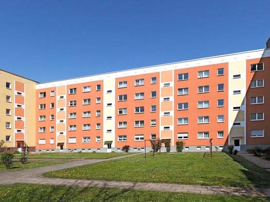 Wohnung zur Miete 245 € 1 Zimmer 39,5 m² 1. Geschoss frei ab 16.01.2026 Kolkturmring 16 Heide Nord Halle (Saale) 06120