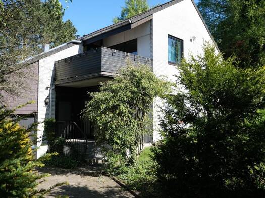 Einfamilienhaus zum Kauf 380.000 € 8 Zimmer 167 m² 995 m² Grundstück Eckernförde 24340