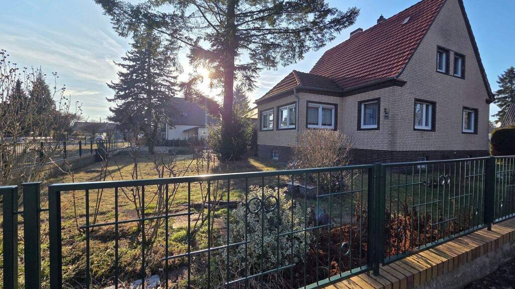 Einfamilienhaus zum Kauf 460.000 € 5 Zimmer 120 m² 570 m² Grundstück frei ab sofort Mahlsdorf Berlin 12623