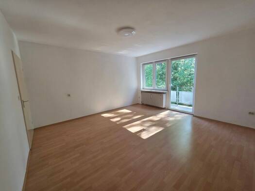 Wohnung zur Miete 800 € 2 Zimmer 65 m² Geschoss 1/2 frei ab sofort Geretsried Geretsried 82538