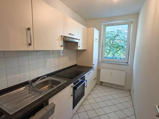 Wohnung zur Miete 285 € 1 Zimmer 46,8 m² 4 Geschosse frei ab sofort Leopoldstraße 16 Schloßchemnitz Chemnitz 09113