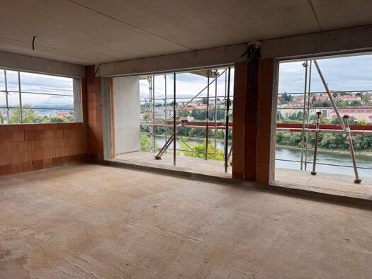 Wohnung zur Miete - Erstbezug 1.635 € 4 Zimmer 123,4 m² 1. Geschoss frei ab 01.02.2026 Hacklberg Passau 94034