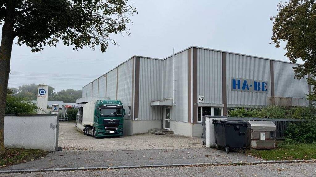 Lagerhalle zum Kauf 2.350.000 € 2.100 m² Lagerfläche Altheim Essenbach / Altheim 84051