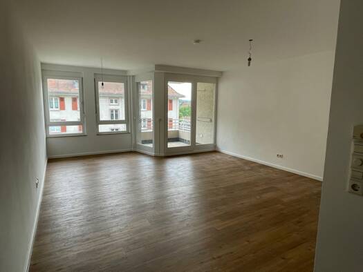 Wohnung zur Miete 630 € 2 Zimmer 60 m² EG frei ab sofort Gurtweiler Straße 15 Waldshut Waldshut-Tiengen 79761