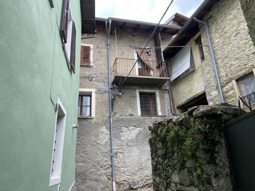 Einfamilienhaus zum Kauf 60.000 € 7 Zimmer 90 m² frei ab sofort Trarego Viggiona 28826