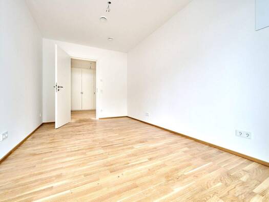 Wohnung zur Miete - Erstbezug 845 € 3 Zimmer 66 m² EG frei ab sofort Frauenbrünnl Straubing 94315