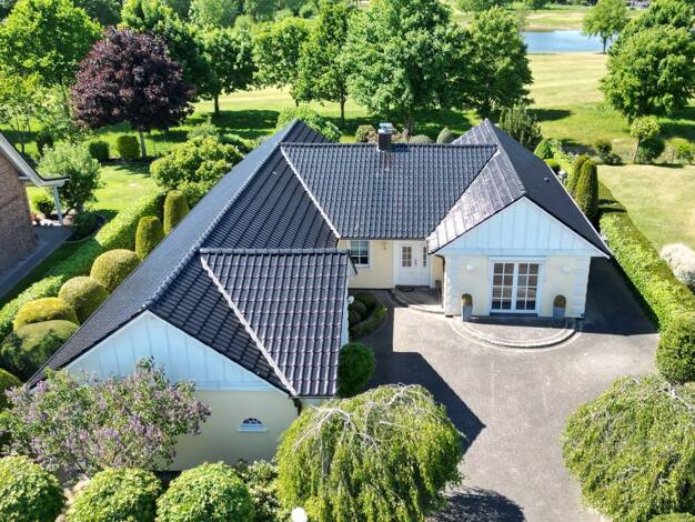 Haus zum Kauf 790.000 € 4 Zimmer 172 m² 1.030 m² Grundstück Bad Bramstedt / Bissenmoor 24576