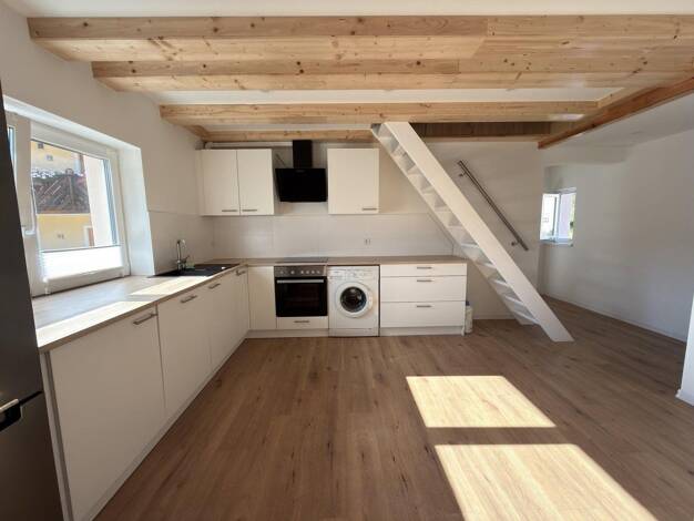 Mehrfamilienhaus zum Kauf provisionsfrei 379.000 € 7 Zimmer 134,3 m² 89 m² Grundstück Oberlindelbach Igensdorf 91338
