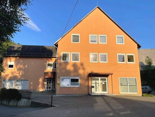 Praxisfläche zur Miete 12 Zimmer 190 m² Bürofläche teilbar von 70 m² bis 120 m² Hauptstraße 69a Hormersdorf Zwönitz 08297