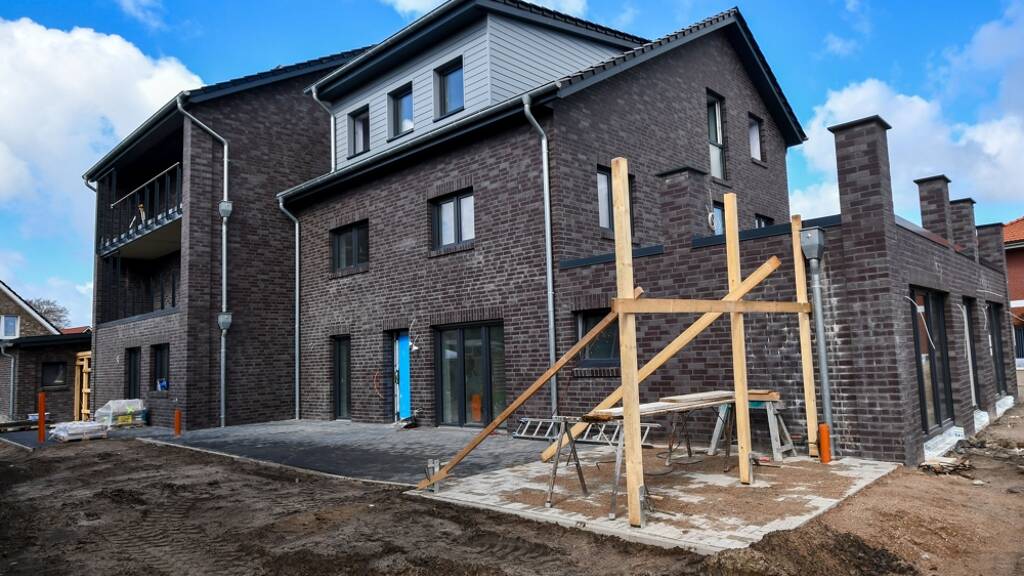 Wohnung zur Miete 720 € 2 Zimmer 77 m² Altenoythe Friesoythe 26169