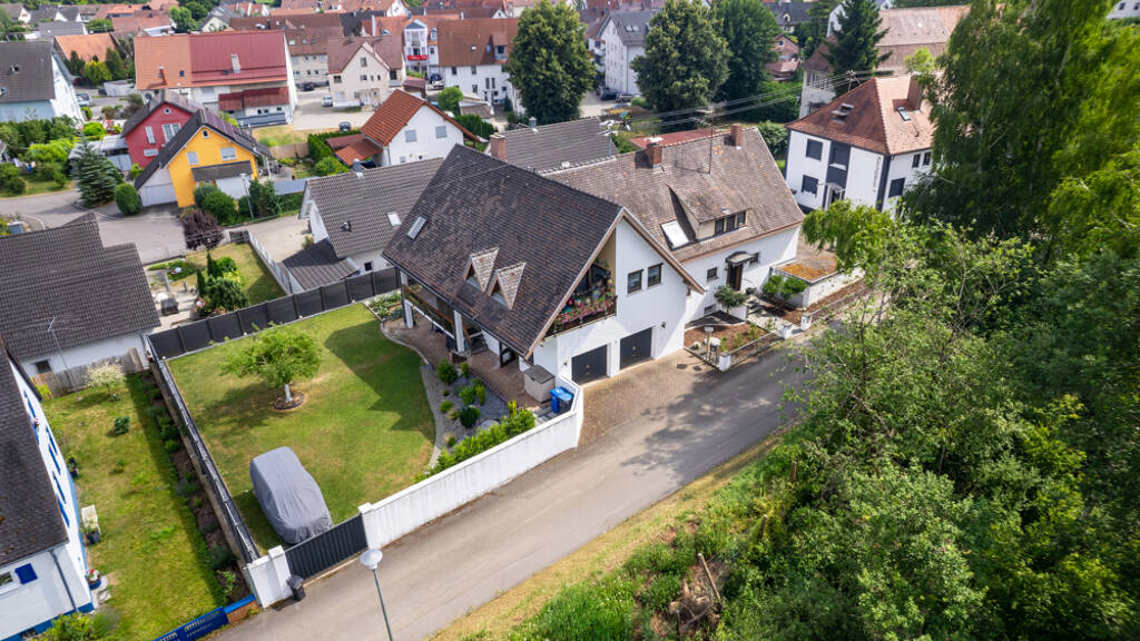 Mehrfamilienhaus zum Kauf 600.000 € 18 Zimmer 400 m² 945 m² Grundstück Laiz Sigmaringen 72488