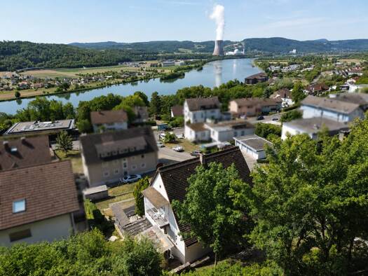 Einfamilienhaus zum Kauf 365.000 € 5 Zimmer 102 m² 667 m² Grundstück Waldshut Waldshut-Tiengen 79761