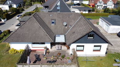 Mehrfamilienhaus zum Kauf als Kapitalanlage geeignet 456.000 € 11 Zimmer 277,5 m² 931 m² Grundstück Tarp 24963