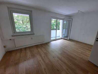 Wohnung zur Miete 275 € 3 Zimmer 58,7 m² 1. Geschoss Ringbergstraße 36 Suhl Suhl 98528