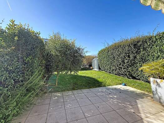 Reihenmittelhaus zum Kauf 2.465.384 € 6 Zimmer 204 m² Founex 1297