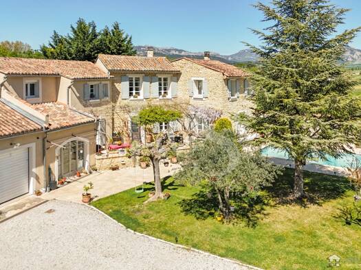Einfamilienhaus zum Kauf 691.000 € 180 m² 911 m² Grundstück Aubignan 84170