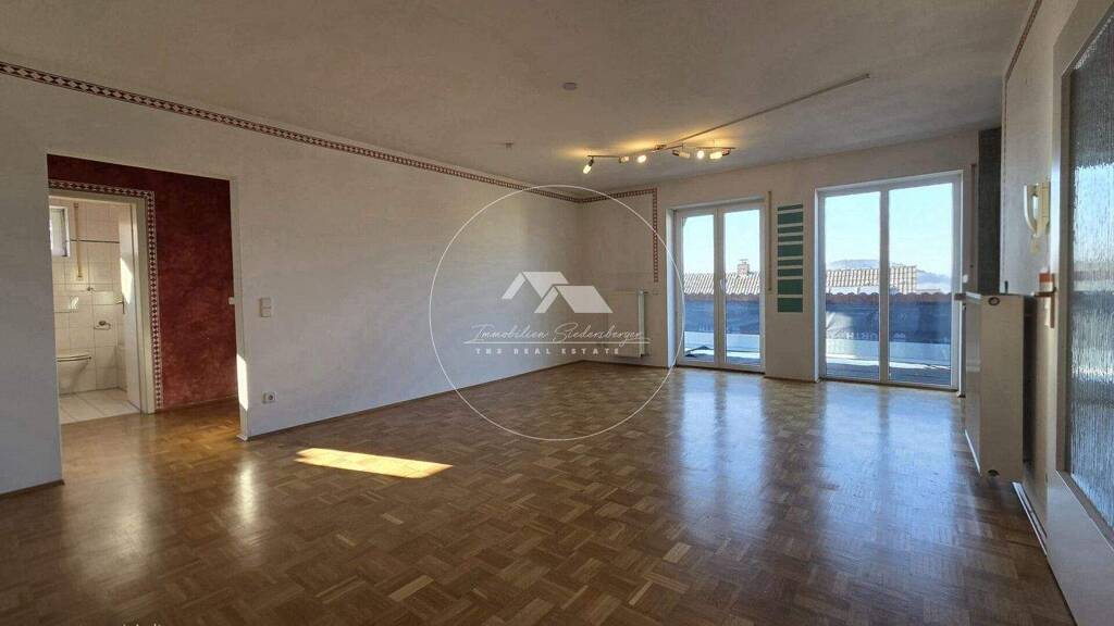 Wohnung zur Miete 615 € 2 Zimmer 72,3 m² 1. Geschoss Parsberg 92331