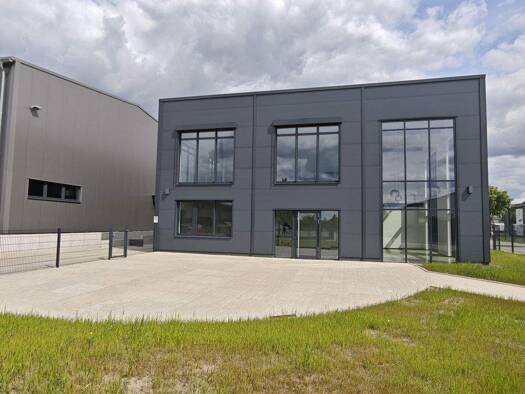 Laden zur Miete - Erstbezug 2.412 € 110 m² Verkaufsfläche Egestorf 21272