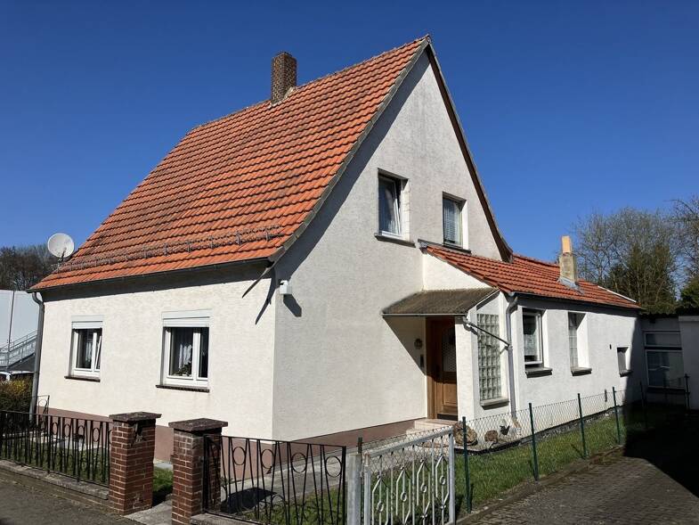 Einfamilienhaus zum Kauf 168.000 € 6 Zimmer 137,2 m² 634 m² Grundstück Immenhausen Immenhausen 34376