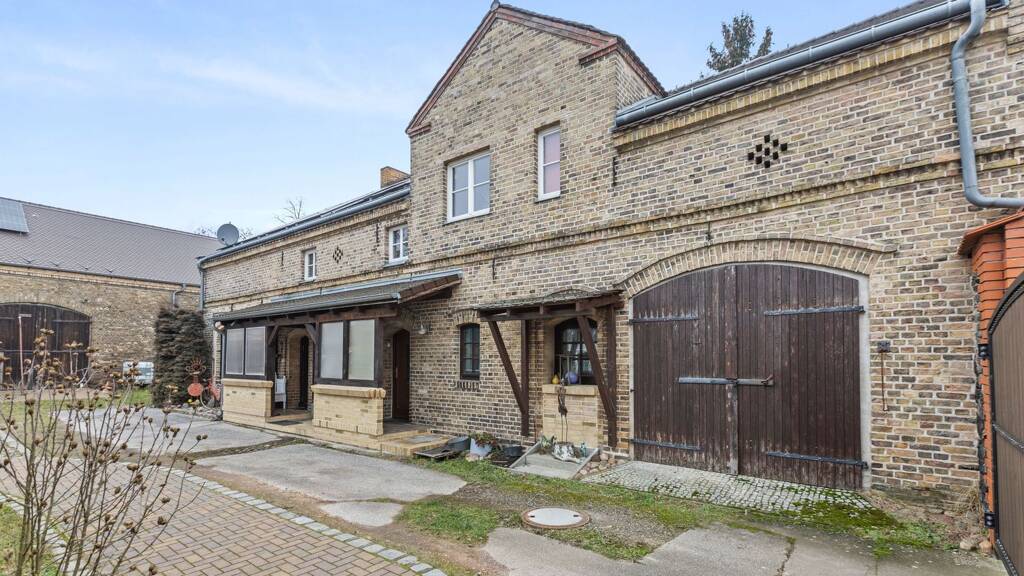 Mehrfamilienhaus zum Kauf 565.000 € 9 Zimmer 297 m² 1.020 m² Grundstück frei ab sofort Neuenhagen bei Berlin 15366