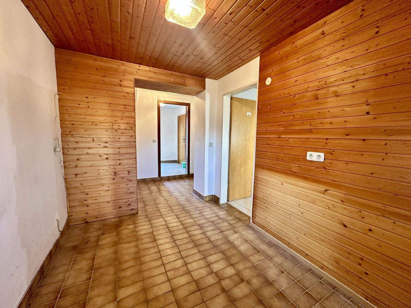 Immobilie in Speicher - Großzügiges EFH mit zwei Hauseingängen und Ausbaureserve-Ihr Raum für Familie, Arbeit oder Kapitalanlage! - Bild 3