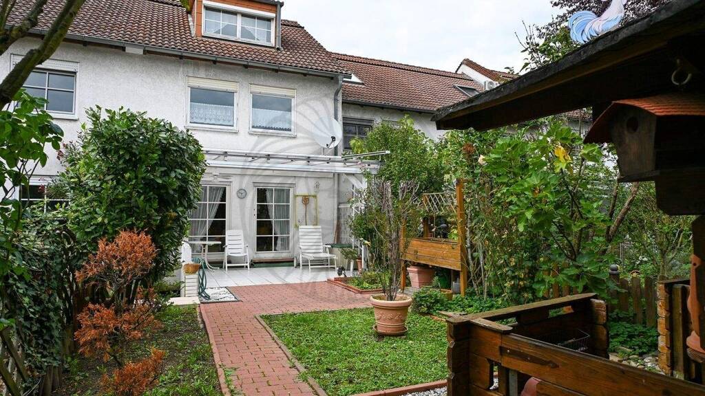 Reihenmittelhaus zum Kauf 539.000 € 5 Zimmer 115 m² 191 m² Grundstück Hochheim 65239