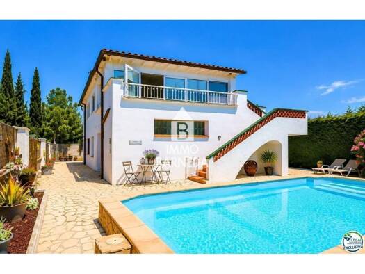 Villa zum Kauf 475.000 € 4 Zimmer 235 m² Castanyer 18 Roses 17480