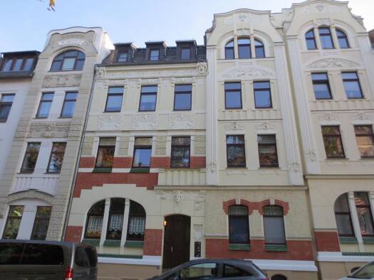 Wohnung zum Kauf 80.000 € 3 Zimmer 67,6 m² Südvorstadt Plauen 08527