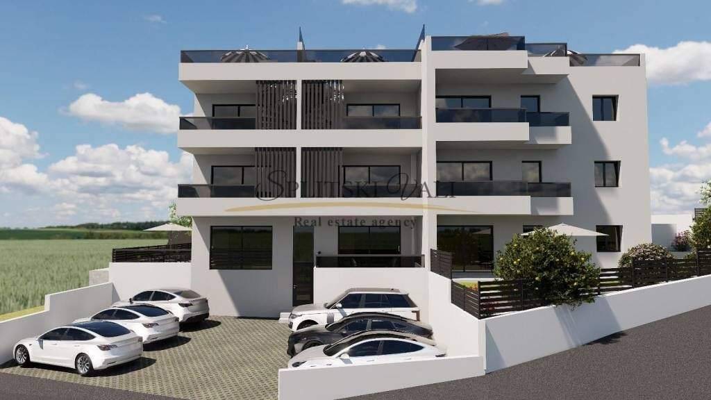 Wohnung zum Kauf 240.000 € 2 Zimmer 46 m² Okrug