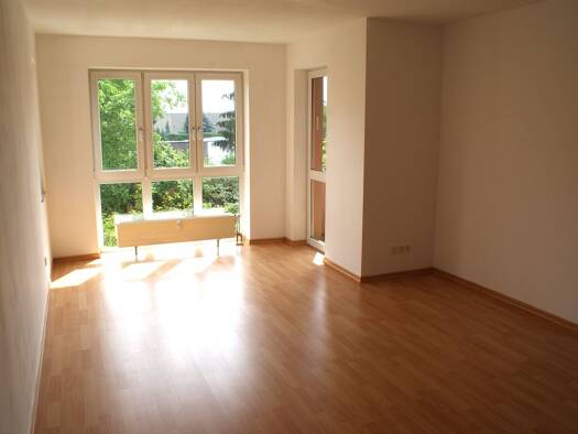 Wohnung zur Miete 529 € 2 Zimmer 52,3 m² Geschoss 1/2 frei ab 15.03.2026 Schkeuditz 04435