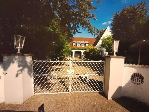 Villa zum Kauf 645.000 € 10 Zimmer 460 m² 2.080 m² Grundstück Dissen Dissen am Teutoburger Wald 49201