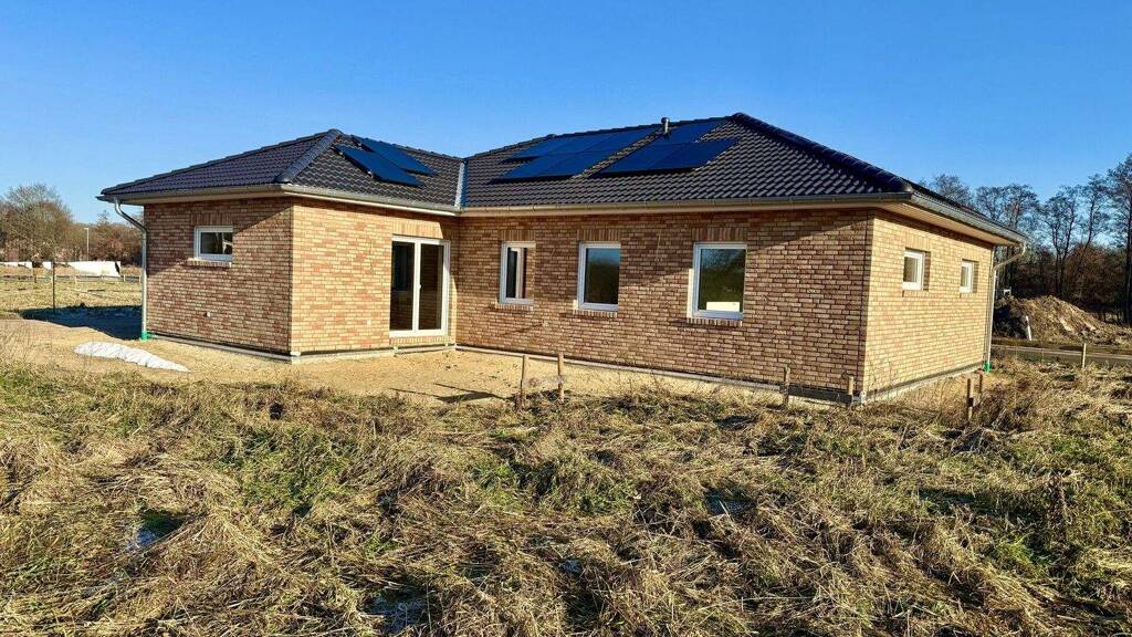 Haus zum Kauf - Erstbezug 430.000 € 4,5 Zimmer 120 m² 691 m² Grundstück Hohnstorf Hohnstorf (Elbe) 21522