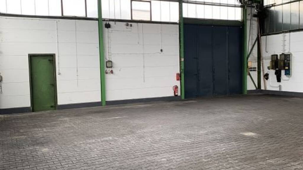 Lagerhalle zur Versteigerung 950.000 € 550 m² Lagerfläche Hockenheim 68766