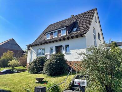Einfamilienhaus zum Kauf 165.000 € 4 Zimmer 150 m² 915 m² Grundstück Heringen Heringen 36266