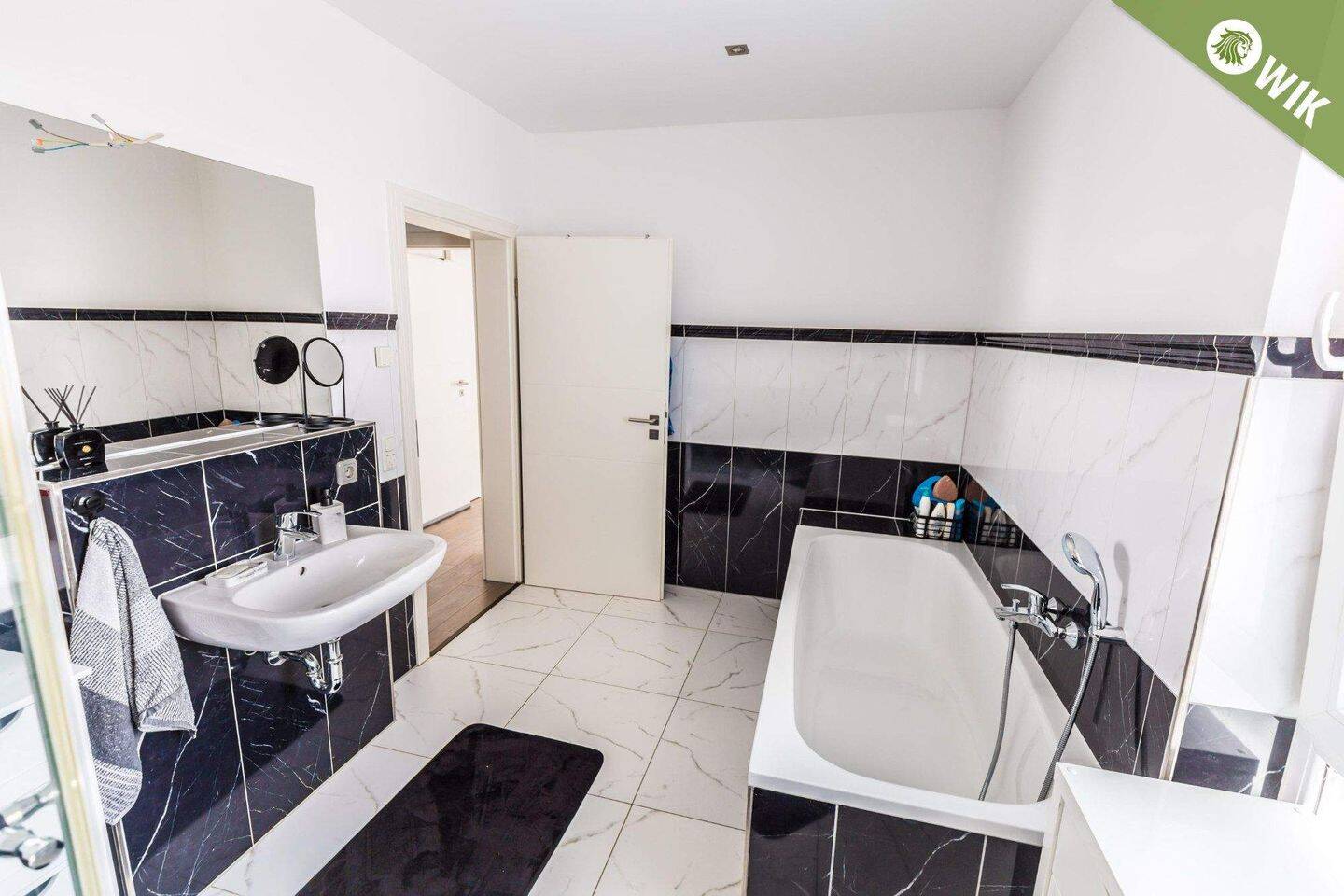 Property thumbnail 19