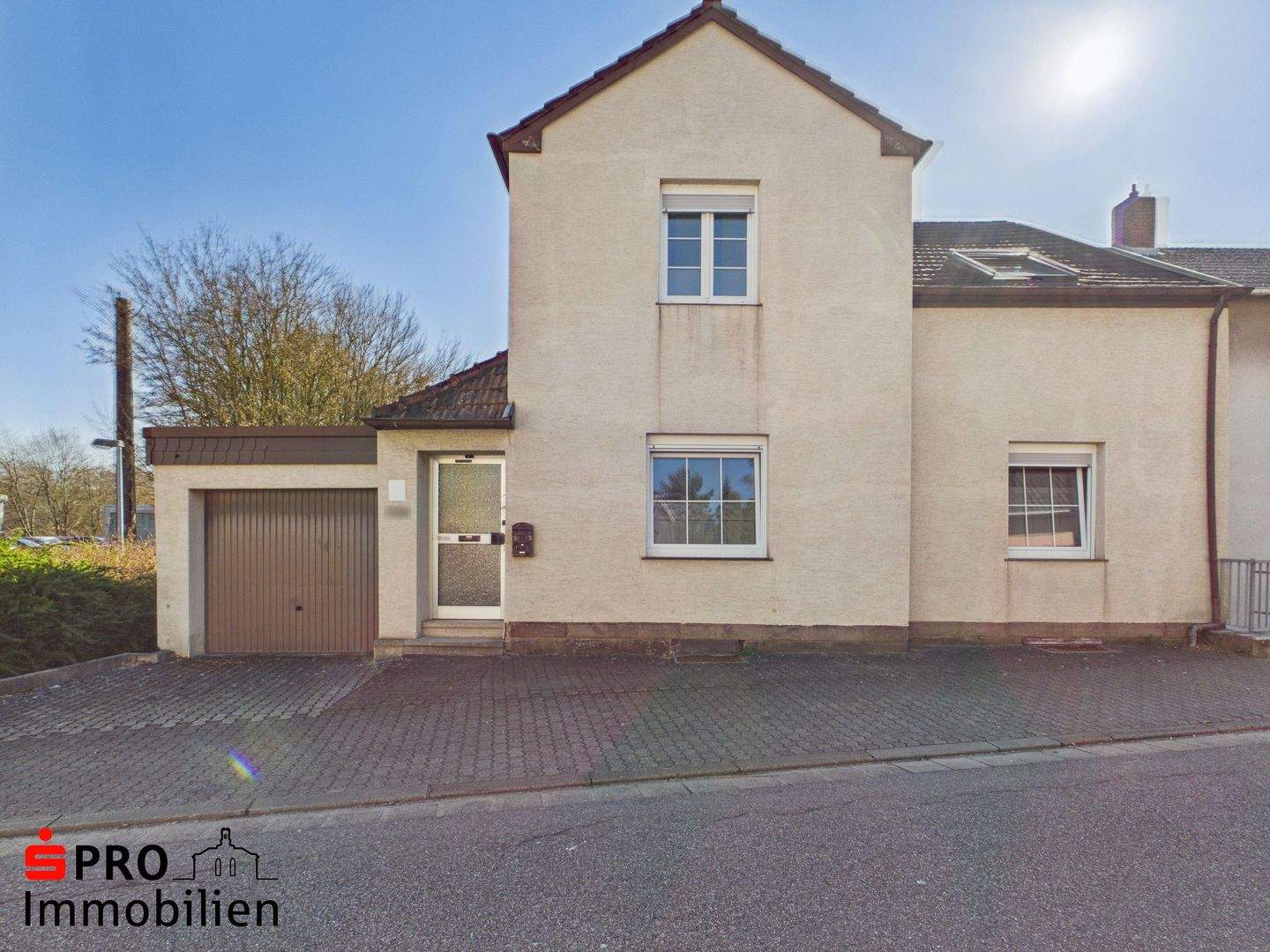 Immobilie in Heusweiler - Mehrgenerationenhaus mit großem Grundstück in Heusweiler! - Bild 1