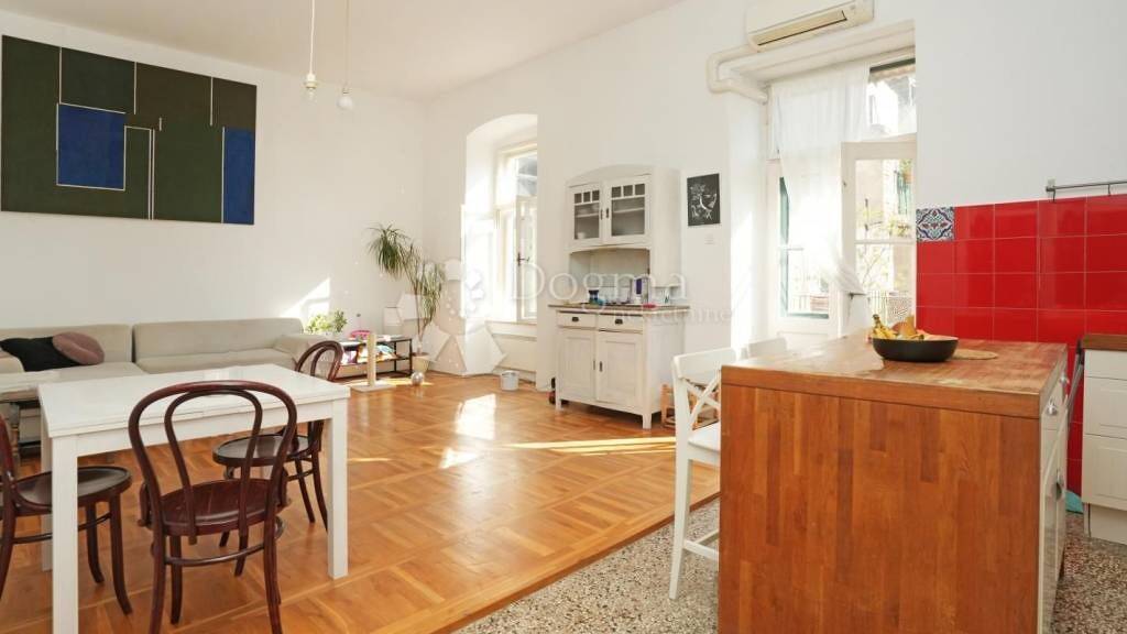Wohnung zum Kauf 313.000 € 3 Zimmer 93 m² 3. Geschoss Center