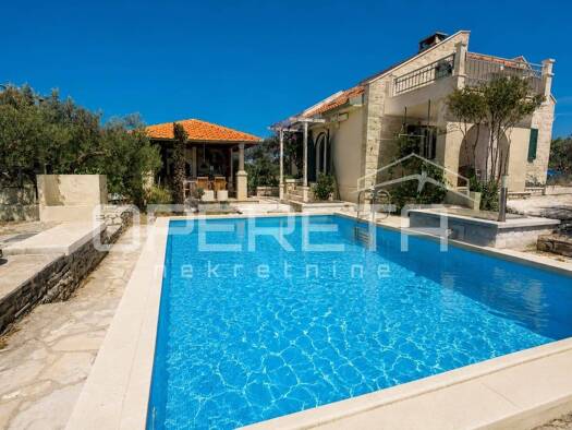 Einfamilienhaus zum Kauf - Erstbezug 650.000 € 4 Zimmer 168 m² 3.787 m² Grundstück Sutivan 21403