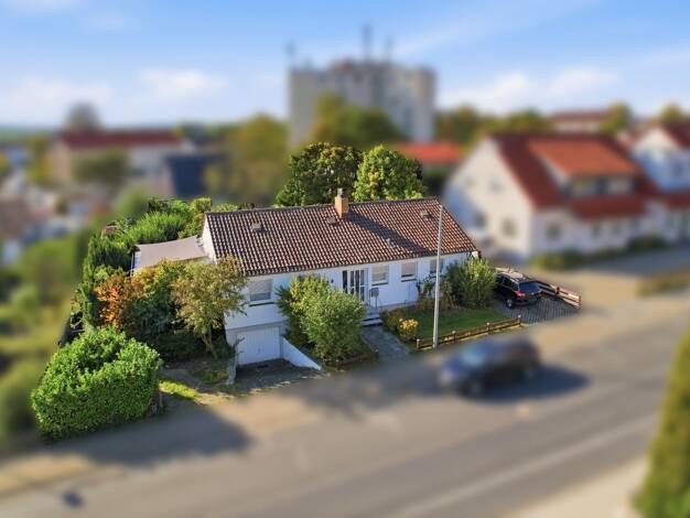 Einfamilienhaus zum Kauf 350.000 € 5 Zimmer 130 m² 761 m² Grundstück Stadtgebiet Wolfenbüttel 38300