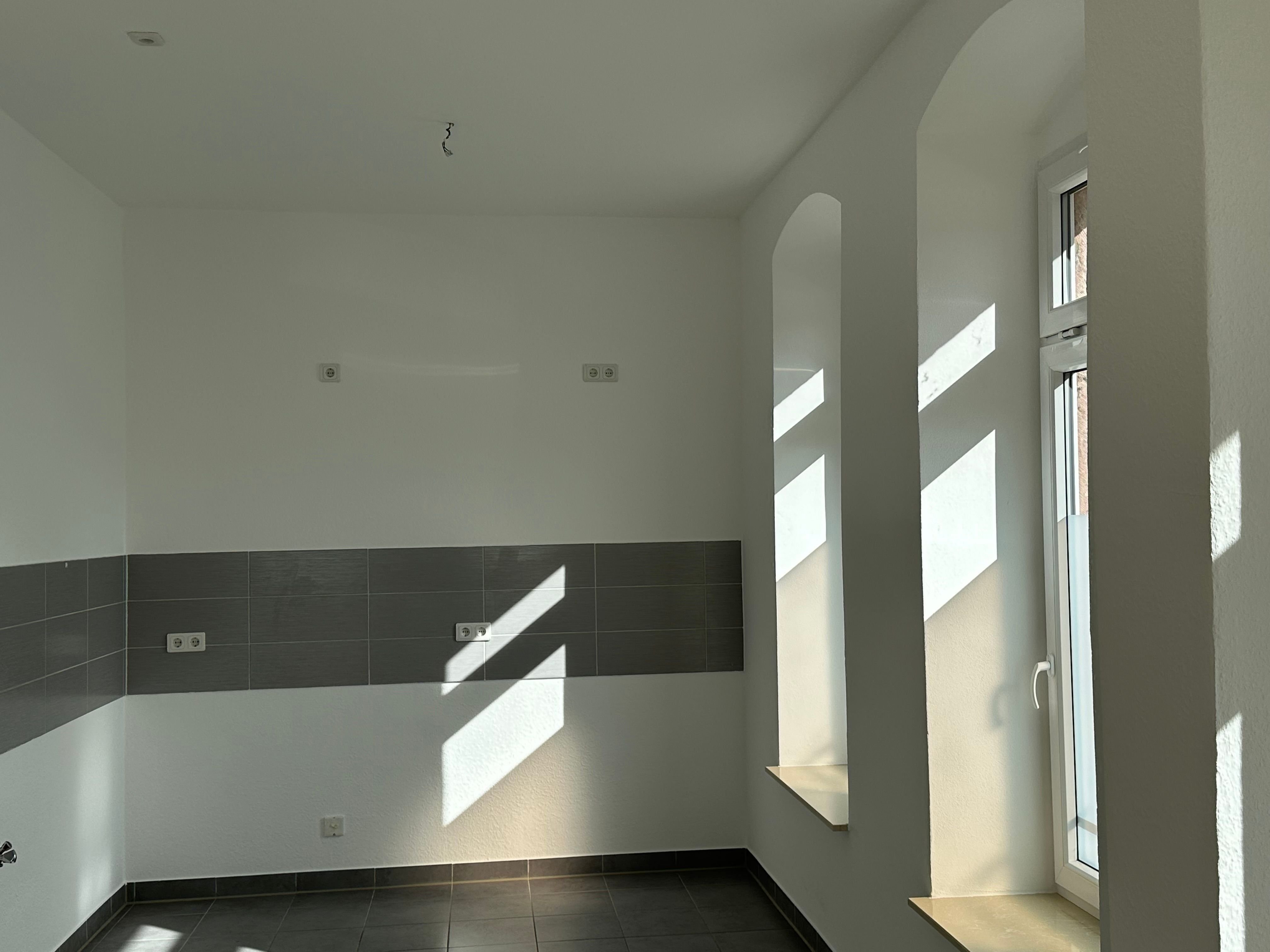 Wohnung zur Miete 375 € 2 Zimmer 63,1 m²<br/>Wohnfläche EG<br/>Geschoss ab sofort<br/>Verfügbarkeit Josephinenplatz 4 WG3 Schloßchemnitz 020 Chemnitz 09113