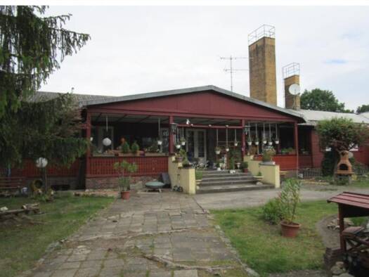 Gewerbeobjekt zur Miete 12 Zimmer 1.500 m² 17.000 m² Grundstück Straße der Freundschaft 27e Baitz Brück 14822