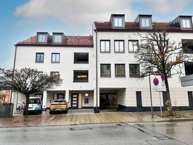 Wohnung zur Miete 790 € 2 Zimmer 66,6 m² 1. Geschoss Deggendorf 94469