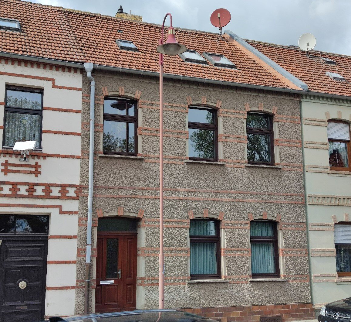 Einfamilienhaus zum Kauf 195.000 € 6 Zimmer 150 m²<br/>Wohnfläche 386 m²<br/>Grundstück A.-Bebel-Str.15 Tangermünde Tangermünde 39590